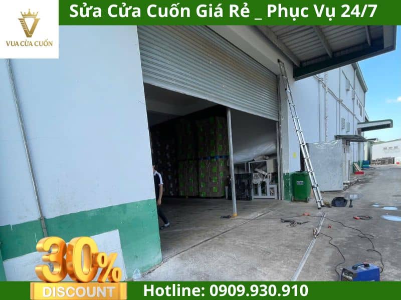 Thợ sửa cửa cuốn 24/24 giá rẻ tại TPHCM | Vua Cửa Cuốn