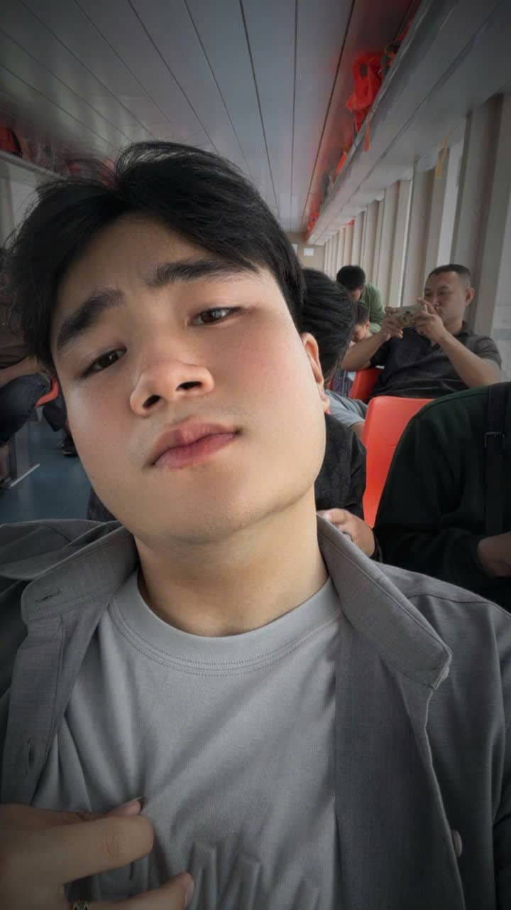 CEO Vũ Hùng Cường Người Đưa Thương Hiệu Cửa Cuốn Trúc Ngân Vươn Tầm